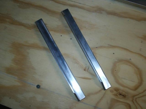 Center spar reinforcement angles