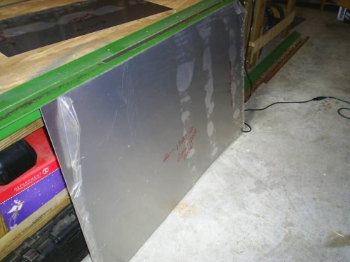 The skin that covers the gas tank