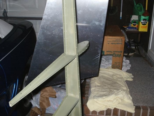 Corrosion protection on the interior skeleton