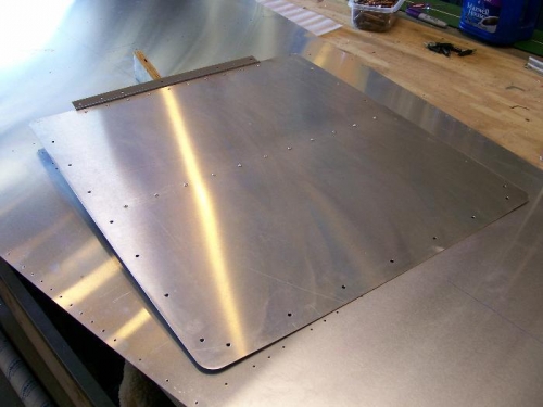 Fuselage inspection door