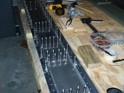 Left spar midpoint with clecos