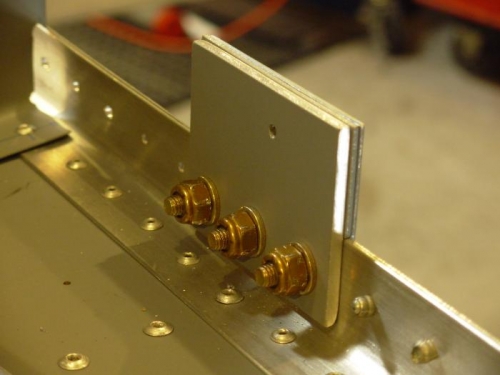 Front mount with shims