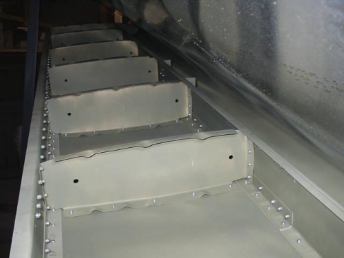 Stabilizer interior showing proper edge distances