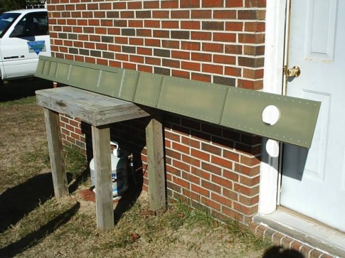 Complete left main spar