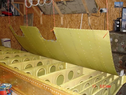 suspending the wing skins for riveting