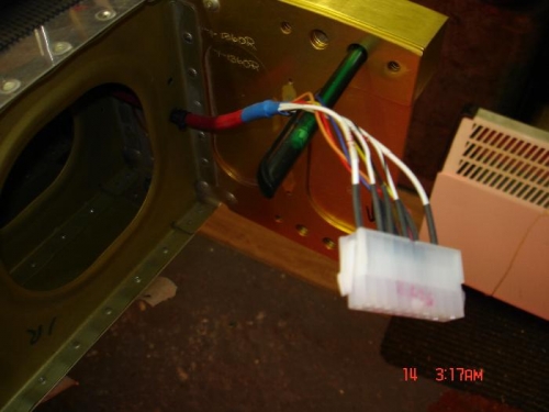 Wired a multi plug to the right wing root