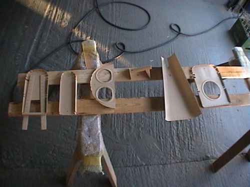 Priming the aft bulkhead parts