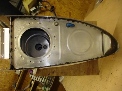 Just a leak test to do then hopefully I can bolt it to the wing