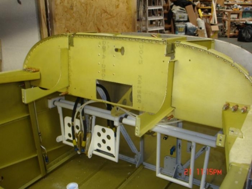 Cutting support ribs