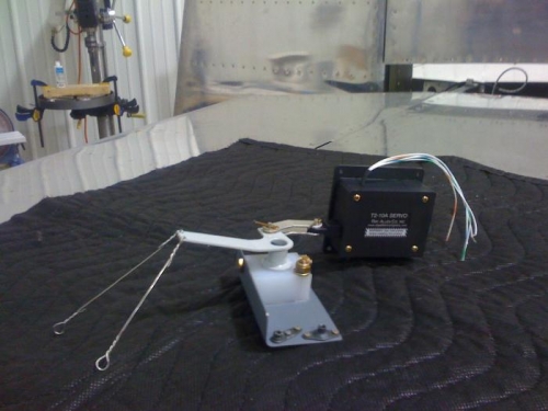 Actuator Arm and Servo Assy