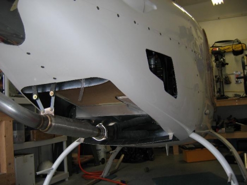 Passenger rear quarter