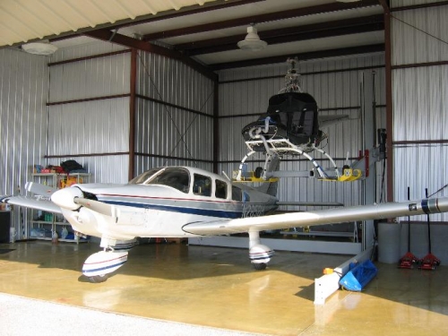 On the lift with PA-32