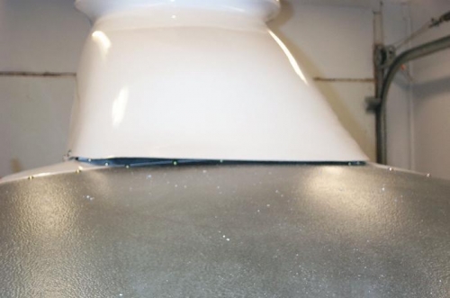 Doghouse fitted (gap will need to be fixed)