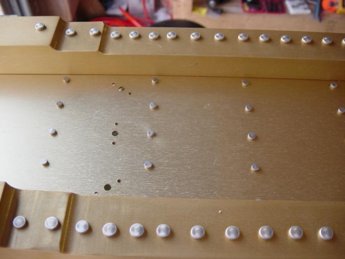 Shop heads for the left wing ribs.