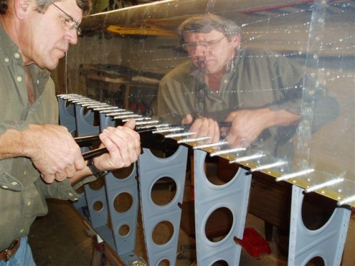 squeezing LE to spar