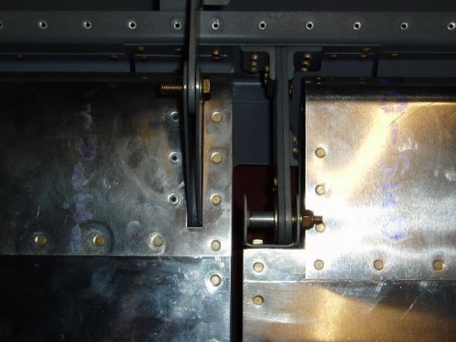 flap and aileron hinges