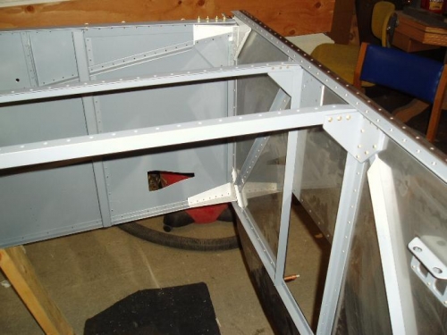 riveted bottom skin stiffeners in