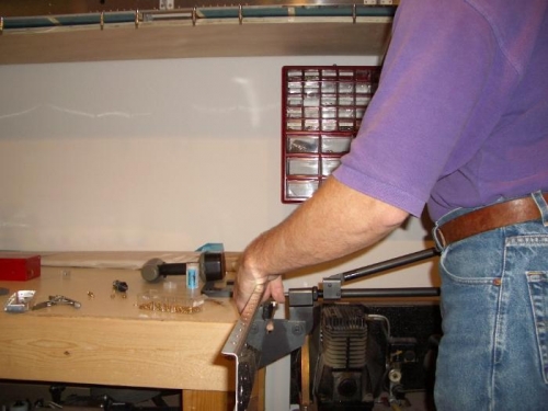 Bench-mounted Squeezer