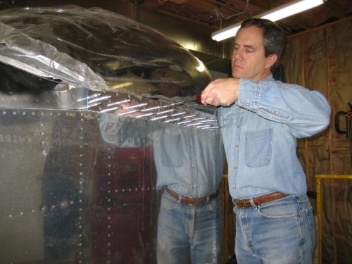 Tightening Canopy Screws