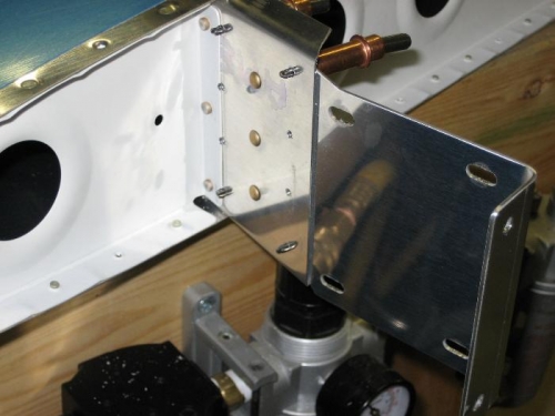 VS Front Attach Bracket