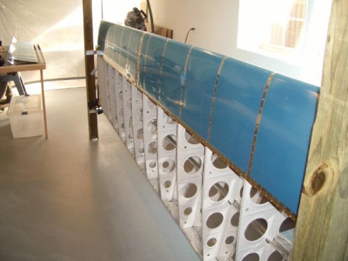 Left Wing Tank/Leading Edge