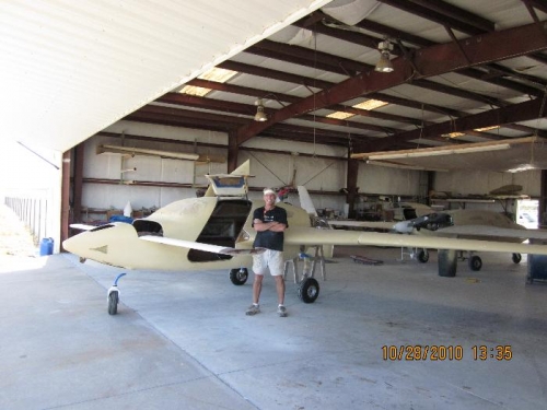Airplane and Builder