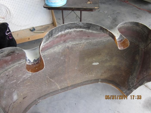 Spinner/exhaust flanges