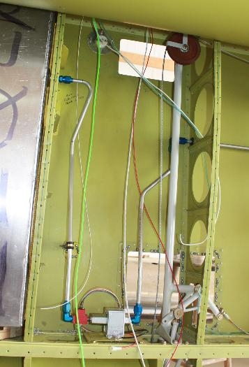 Aux fuel pump lines detail.