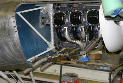 New tailpipes and muffs installed.