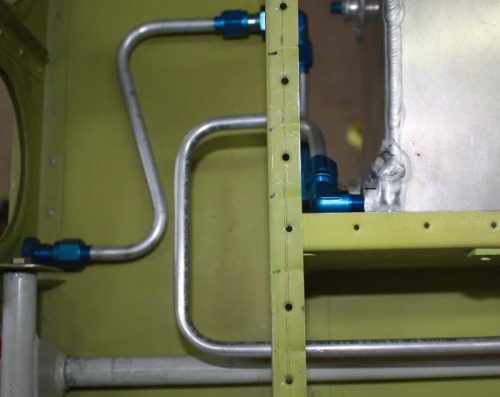 Inboard main tank vent tubing and welded flange.