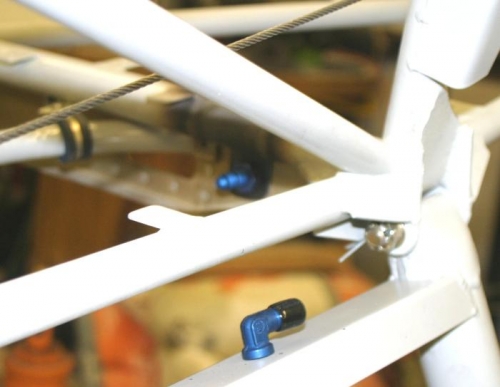 Bulkhead union installed