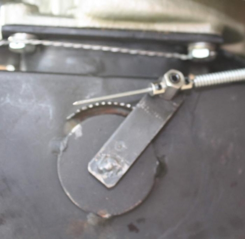 Lengthened carb heat pul with Dubros collars.