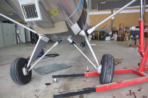 Strut undressed for removal.