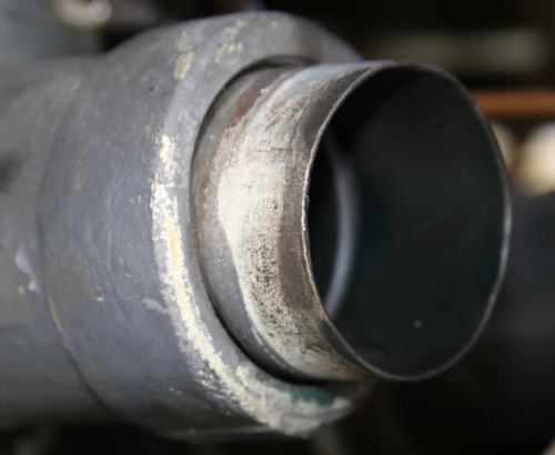 Loose intake tube connector - note sag