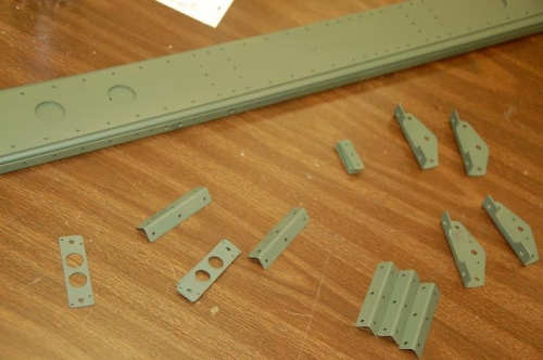 HS spar parts primed