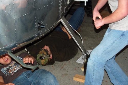 Putting in brake lines