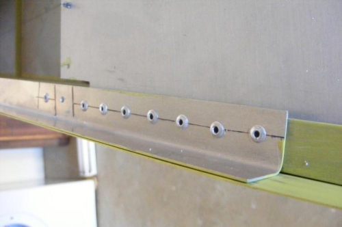 Longeron splice final riveted