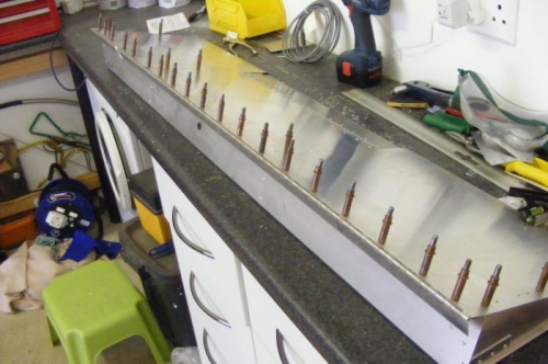 Right aileron hinge full view