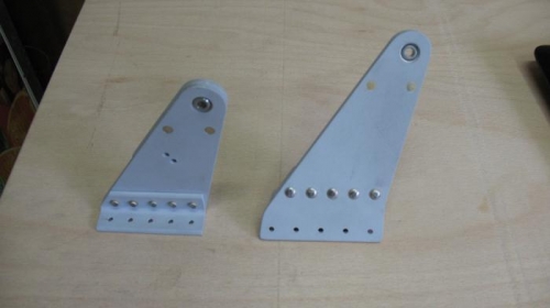 Fabricated aileron attachment brackets (for the left wing)