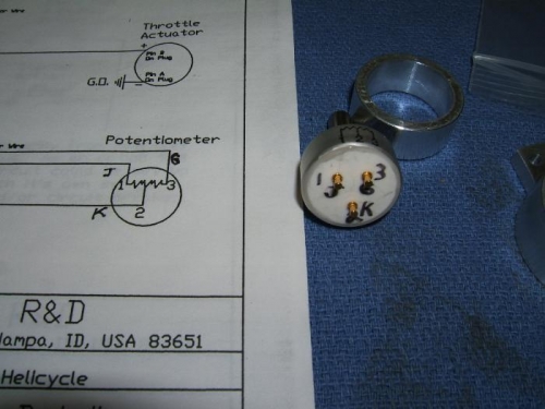 Throttle pot before bonding on the spacer ring