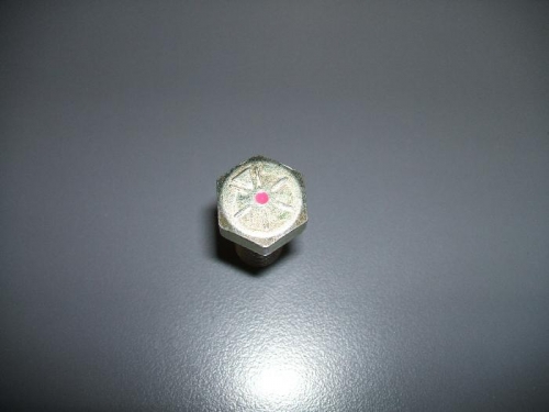 Rotor drive pin lock bolt center dimpled