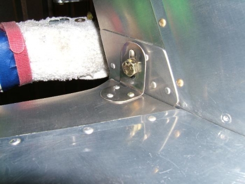 Rear stab bracket installed