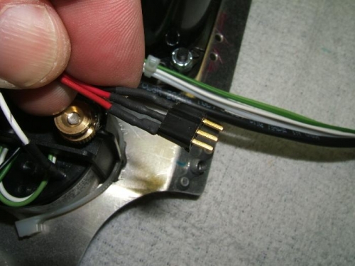 3 pin connector