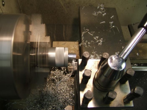 Turning pitot tube mount