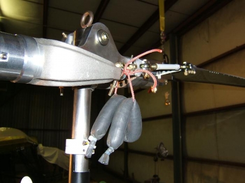 Adjusting the drag link with the 3 lb weight