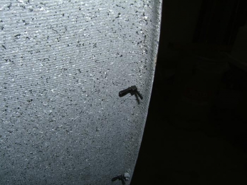 Zip tie securing sight tube