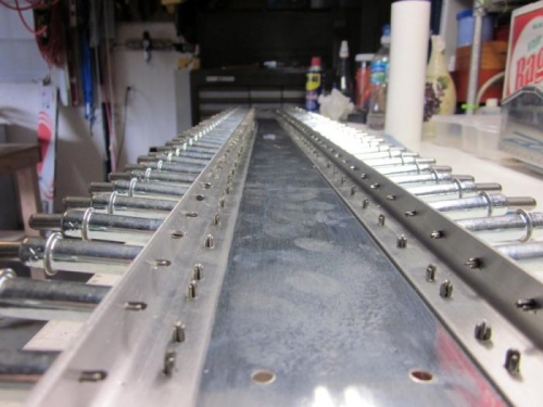 Entire rear spar cleco’d up.