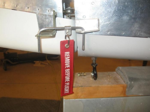 fabricate and fit rudder gust lock
