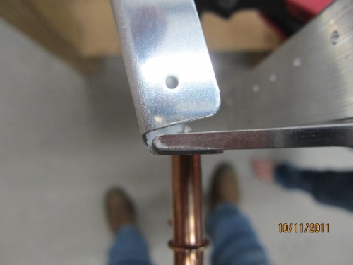 Rudder horn top radiused to fit snug in rib flange