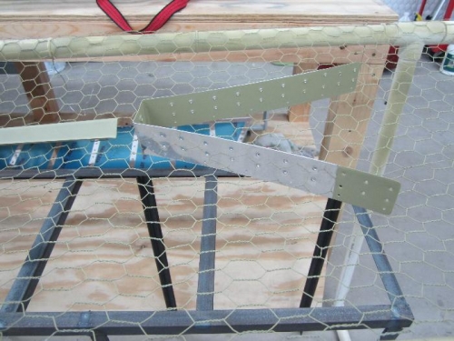 Primed counterbalance skin where it is overlapped by the elevator skin.